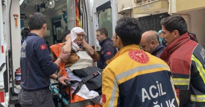 TAZİYE EVİNE YEMEK YAPARKEN EVİNİ YAKIYORDU