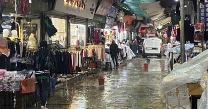 İZMİR TARİHİ KEMERALTI ÇARŞISI SULAR ALTINDA
