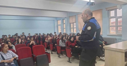 POLİSTEN LİSE ÖĞRENCİLERİNE YÖNELİK EĞİTİM