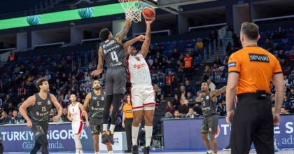 BASKETBOLDA İZMİR DERBİSİ
