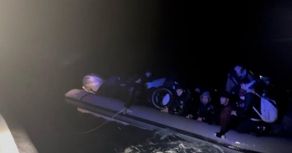 DİDİM AÇIKLARINDA 25 DÜZENSİZ GÖÇMEN KURTARILDI
