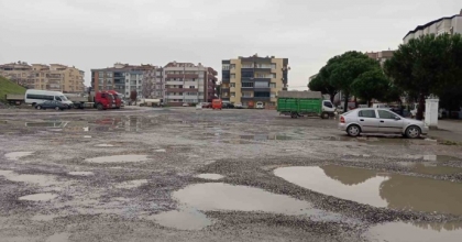 BERGAMA’DA PAZAR YERİ ÇİLESİ