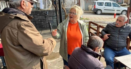 İZMİR’İN SIRA DIŞI MUHTARI