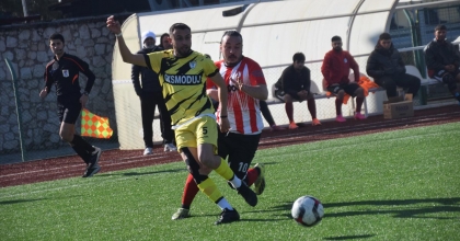 DEĞİRMENÖNÜSPOR 90+6’DA HAYATA TUTUNDU