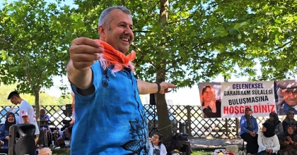 DENİZLİLİ ÜNLÜ BESTECİDEN YÜREKLERİ ISITACAK YENİ ŞARKI