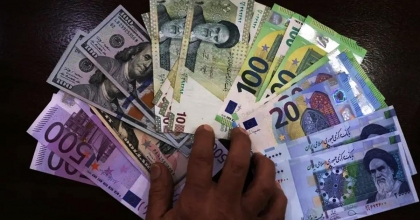 İRAN RİYALİ DİBE VURDU, EKONOMİSİ ÇÖKTÜ