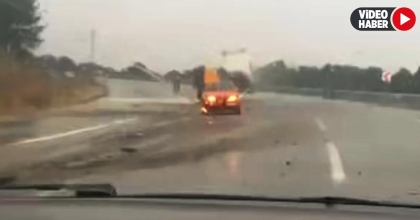 KONTROLDEN ÇIKAN TIR YAN YATTI