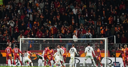 LİDER GALATASARAY GAZİANTEP FK İLE YENİŞEMEDİ