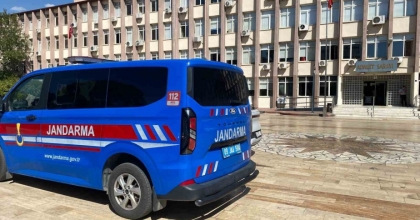 AYDIN’DA JANDARMADAN UYUŞTURUCUYA AĞIR DARBE: 152 BİN 800 SENTETİK ECZA ELE GEÇİRİLDİ
