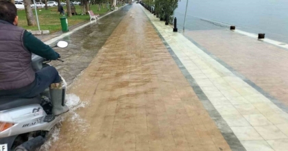 KÖYCEĞİZ GÖLÜ TAŞTI, KORDON SULAR ALTINDA KALDI
