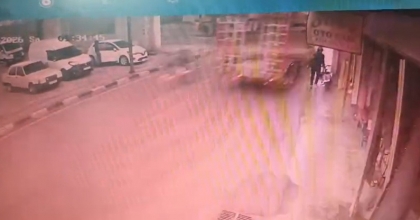 MANİSA’DA KORKU DOLU ANLAR KAMERADA: LİSE ÖĞRENCİSİ ÖLÜMDEN DÖNDÜ
