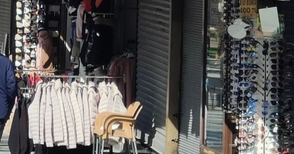 KUŞADASI’NDA KUYUMCU SOYGUNUNA 