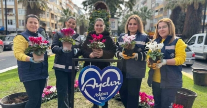 BÜYÜKŞEHİR’DEN KENTE ’SEVGİLİLER GÜNÜ’ DOKUNUŞU