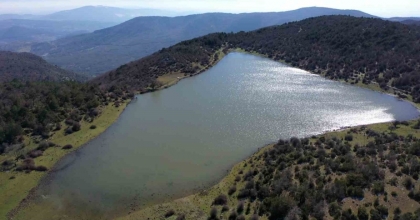 GEÇEN YIL TAMAMEN KURUYAN TEPEGÖL YENİDEN SU TUTTU