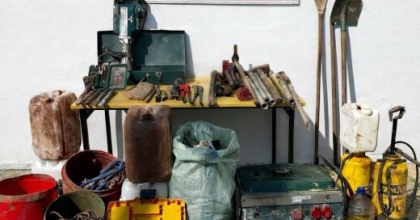 TURGUTLU ÇALDAĞI’NDA KAÇAK KAZIYA SUÇÜSTÜ
