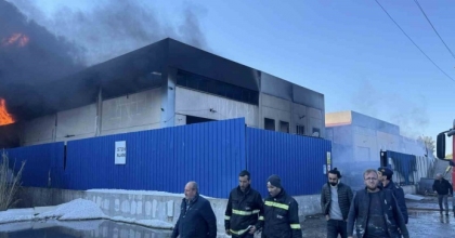 TORBALI’DAKİ FABRİKA YANGINI SÖNDÜRÜLDÜ

