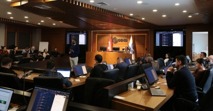 AKADEMİDE PAZARLAMA EĞİTİMİ