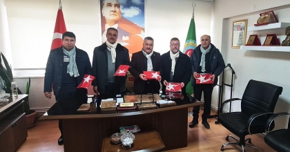 BULDANLI ÜRETİCİLERDEN BAYRAK KAMPANYASI