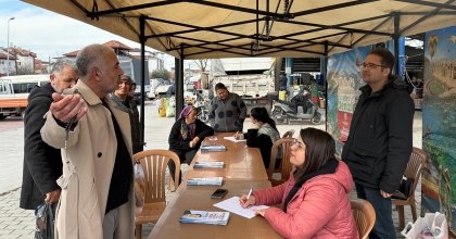 BÜYÜKŞEHİR PAZARYERLERİNDE HALKIN NABZINI TUTUYOR