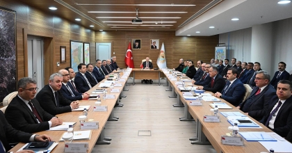 DENİZLİ’DE KAMU HİZMETLERİ MASAYA YATIRILDI