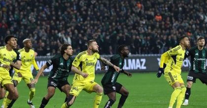 FENERBAHÇE KOCAELİ'DE GÜLDÜ