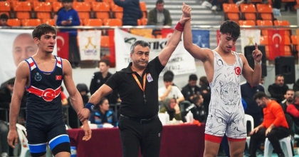 GREKOROMENDE DENİZLİLİ GENÇ TÜRKİYE ŞAMPİYONU OLDU