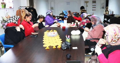 HALK EĞİTİMLE GELİR ELDE EDİYORLAR