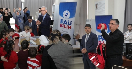 PAÜ’DE MİNİKLERE DEPREM EĞİTİMİ