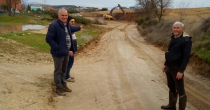TÜRLÜBEY’İN YOL SORUNU ÇÖZÜLDÜ