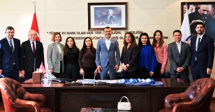 ÜRETEN KADINLAR DİJİTAL DÜNYAYA AÇILIYOR