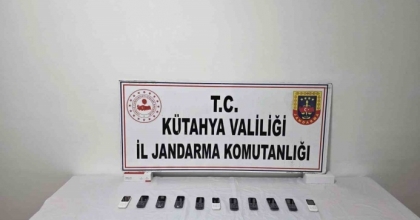 KÜTAHYA’DA KAÇAK TELEFON OPERASYONU, 29 TELEFON ELE GEÇİRİLDİ
