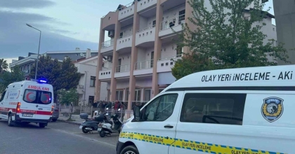 MARMARİS’TE YALNIZ YAŞAYAN ADAM EVİNDE ÖLÜ BULUNDU
