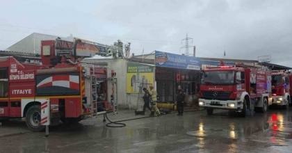 KÜTAHYA’DA FATİH SANAYİ SİTESİ’NDE YANGIN
