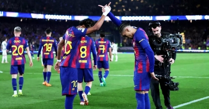 BARCELONA NEWCASTLE UNİTED AĞLARINA 7 GOL BIRAKTI