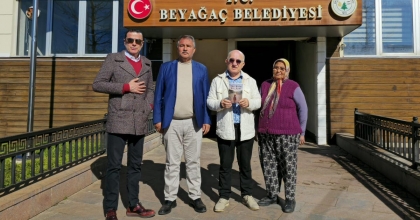 BAŞKAN PÜTÜN'DEN KİTAP YAZAN EŞİNE ANLAMLI SÜRPRİZ