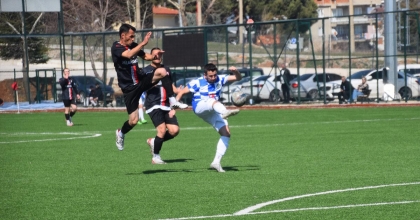 BAŞKARCI’DA NEFES KESEN PLAY-OFF MAÇI