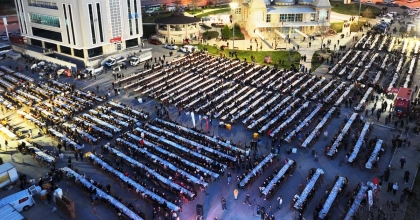 BİNLER GÖNÜL SOFRASINDA BULUŞTU