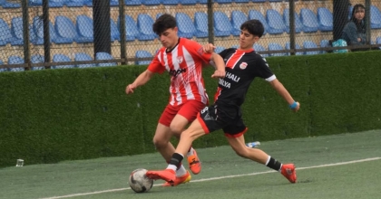 DEĞİRMENÖNÜSPOR SON DAKİKA GOLÜYLE LİGDE KALDI: 2-2