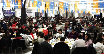 GENEL BAŞKAN İBİŞ GENÇLERLE BULUŞTU