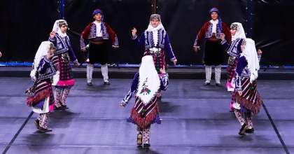 HALK OYUNLARINDA HAYIRSEVERLER ZİRVEDE