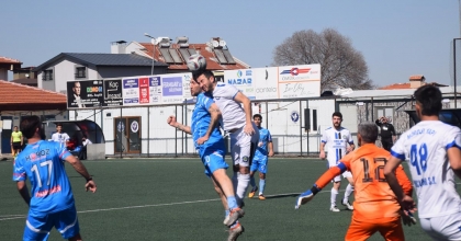 KOCAÇINARSPOR LİDERİ DEVİRDİ: 2-1