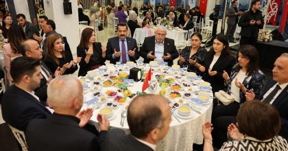 PAMUKKALE BELEDİYESİ PERSONELİ İFTARDA BULUŞTU