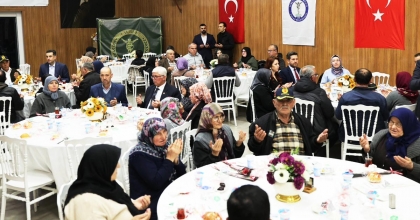 ŞEHİT AİLELERİ VE GAZİLERLE İFTARDA BULUŞTU