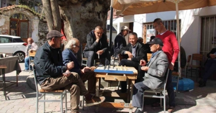 DAMA TUTKUSU TEKNOLOJİYE DİRENİYOR
