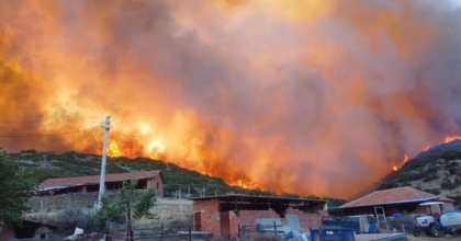 SALİHLİ’DE YANGIN RİSKİNE KARŞI YASAK KARARI
