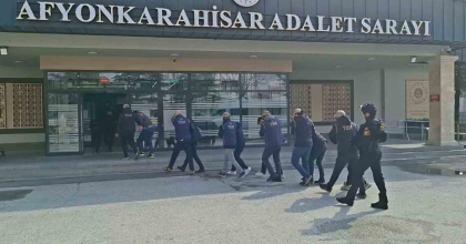 DEAŞ’A YÖNELİK OPERASYONDA YAKALANAN 7 KİŞİDEN 5’İ TUTUKLANDI
