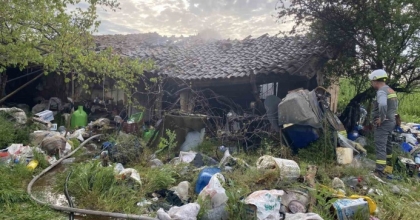 MANİSA’DA EV YANGINI: 1 KİŞİ HAYATINI KAYBETTİ
