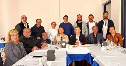 ‘DONDURMAK GAYMAK’ 20 YIL ARADAN SONRA YENİ BİR HİKÂYEYLE İZLEYİCİLERLE BULUŞACAK
