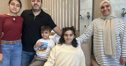 ORGAN BEKLEYEN İZMİRLİ GENÇ KIZ İÇİN NEFES KESEN NAKİL