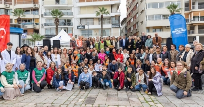12 BİN SAAT İYİLİKLE HAYATLARA DOKUNDULAR